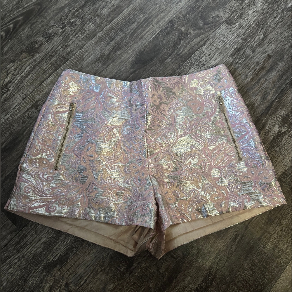 Forever 21 Elegant Pink and Silver Women's Shorts Size Small